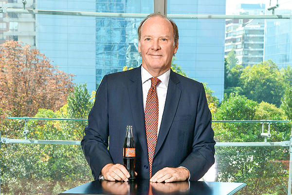 <p>Andrés Vicuña, presidente de Coca Cola Embonor: “Seguimos optimistas e invirtiendo en este negocio”</p>