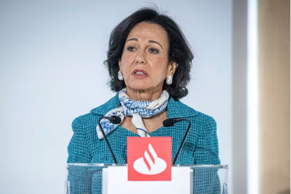 <p>Ana Botín, presidenta de Santander. </p>
