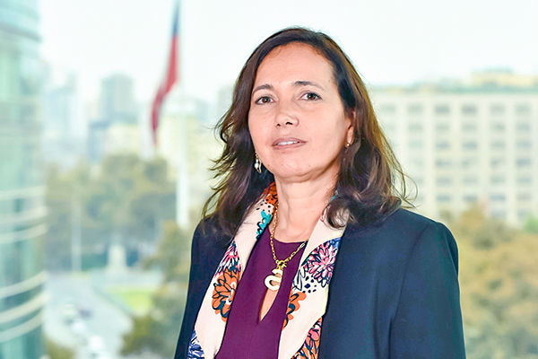 <p>La presidenta de la CMF, Solange Berstein, realizó su primera cuenta pública al mando del ente regulador.</p>