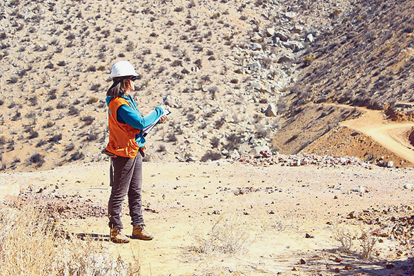 <p>Pucobre sella acuerdo con fondo de inversión para desarrollar proyecto minero El Espino</p>