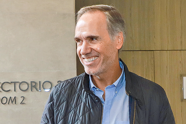 <p>Enrique Ostalé presidente de Falabella. Foto: Julio Castro</p>