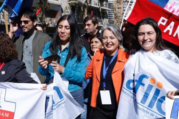 <p>La ministra del Trabajo participó del acto del Día del Trabajador organizado por la CUT.</p>