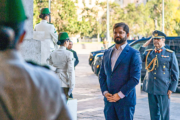 Lo que se juega La Moneda: una Constitución firmada por Boric, el control de la agenda o solo dedicarse a administrar