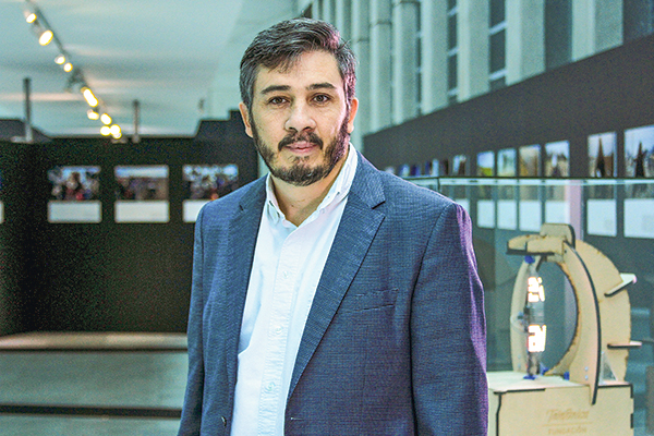 <p>Roberto Muñoz, presidente de Movistar</p>