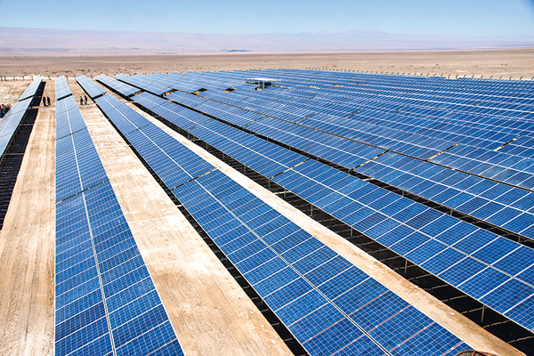 <p>Gremios de generación renovable flexible se reúnen con Pardow y presentan propuestas para una mayor incorporación de este tipo de energía</p>