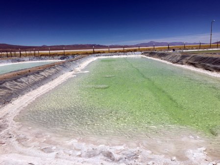 Nace gigante del litio en Argentina: dos únicas productoras del mineral acuerdan millonaria fusión