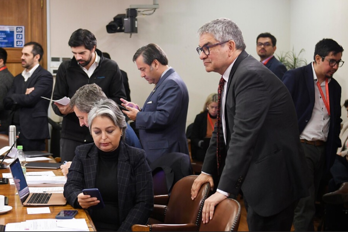<p>¿Por qué se enoja, a veces, el ministro Marcel?</p>
