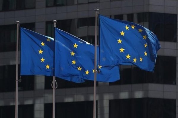 <p>El PIB de la eurozona salió del estancamiento y creció un 0,1 % en el primer trimestre</p>