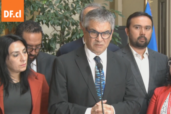 <p>Ahora en DF | Ingresa el proyecto de Regiones Más Fuertes y Ministro de Hacienda cataloga iniciativa como "un hito en la descentralización fiscal"</p>