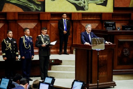 Presidente de Ecuador declara la "muerte cruzada": disuelve el Parlamento y adelanta elecciones