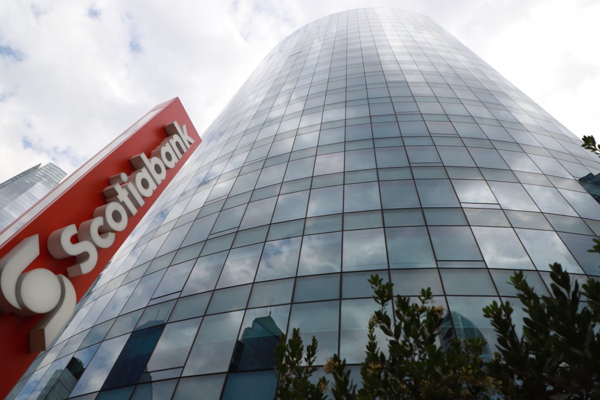 <p>Sindicato de Scotiabank pide a la Corte Suprema incluir a 247 extrabajadores a millonario pago</p>