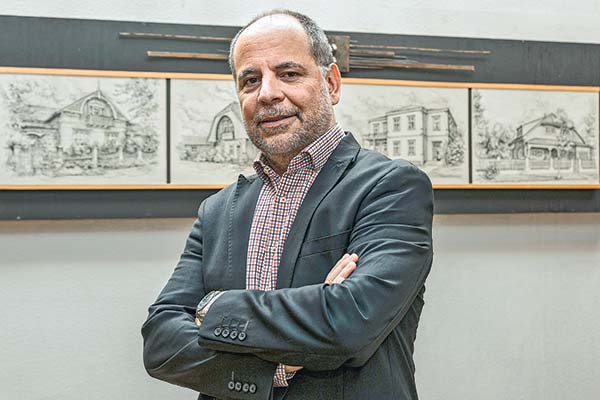 <p>Andrés Lyon, gerente general de Australis.</p>