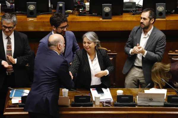 Salario mínimo: Senado despacha propuesta a tercer trámite a la Cámara de Diputados