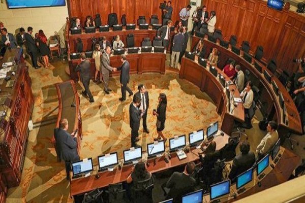 <p>Vicepresidente de la Comisión Experta destaca acuerdos y el martes comenzará votación de artículos del anteproyecto constitucional</p>