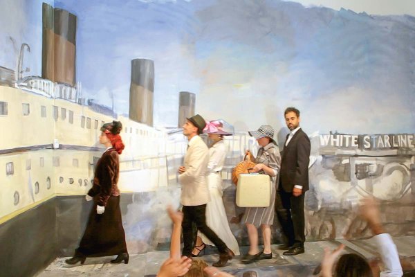 Claudia Bitrán: La artista chilena que quiere recrear el Titanic