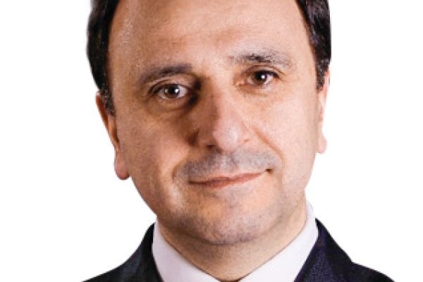 ¿Debemos proteger a los consumidores en la Constitución?