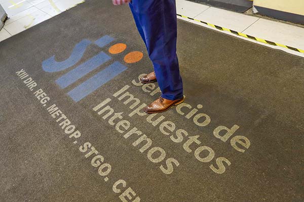 SII cita a asesores tributarios a cumbre para abordar mayor fiscalización a operaciones internacionales