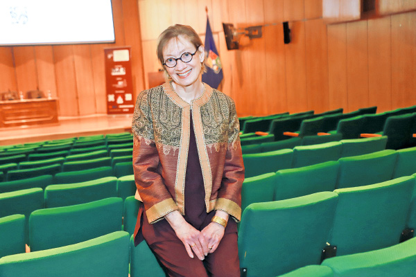 Nina Olson, Defensora Nacional del Contribuyente de EEUU 2001-2019: “Necesita haber confianza entre los contribuyentes y la agencia tributaria y el gobierno”