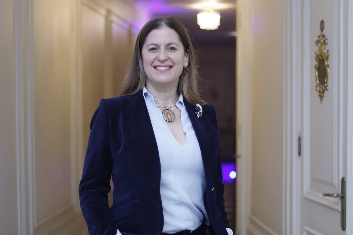 <p>Carmen Gloria Larenas, directora Teatro Municipal de Santiago: "Queremos que la gente vuelva al centro"</p>