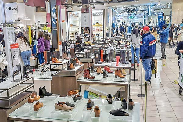 Ventas del comercio de la Región Metropolitana suman 10 meses de caídas