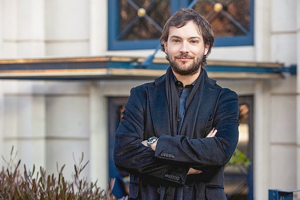 <p>Tomás Claro, trader chileno en Chicago y las acciones nacionales: “Estamos súper baratos en relación a años anteriores”</p>