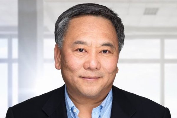 Chen Zhao, jefe de estrategia global de Alpine Macro: “Invertir en el mercado chileno es la forma correcta de apostar por China”