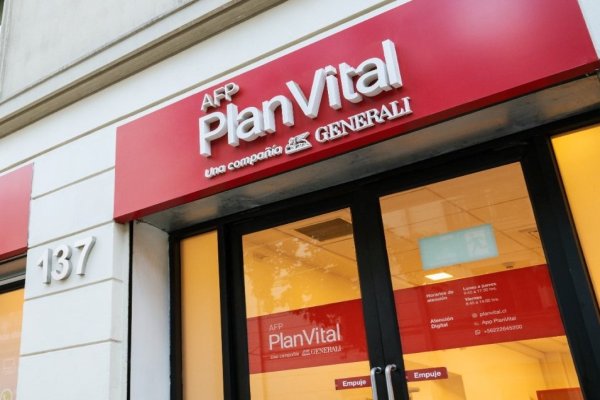 <p>Bolsa vuelve a suspender a AFP PlanVital: esta vez las acciones subieron casi 80%</p>