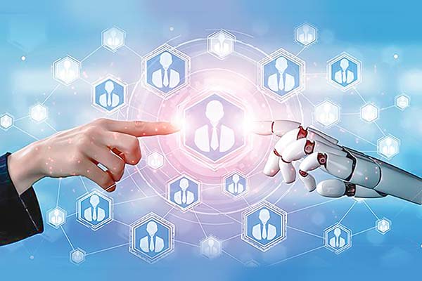 <p>Estudio afirma que adopción de inteligencia artificial en empresas en Chile aumentó en tres años</p>