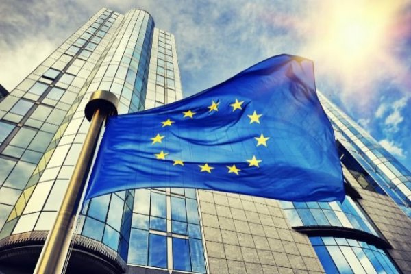 <p>La zona euro entra en recesión técnica tras caer el PIB del primer trimestre un 0,1%</p>