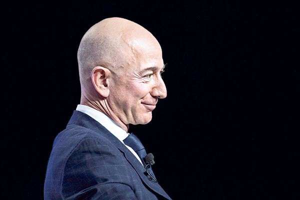 La curiosa adquisición de Jeff Bezos: ganó US$ 10 con la compra de una sola acción