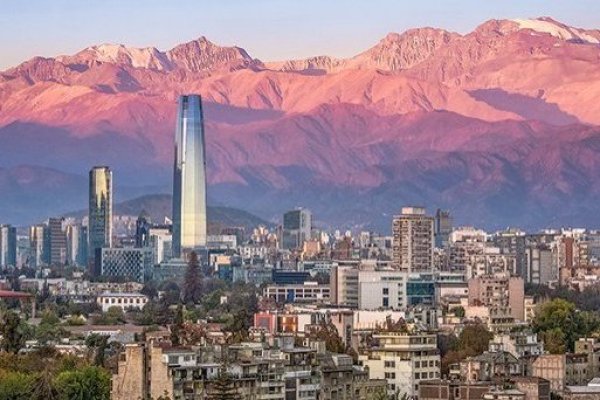 <p>El préstamo tiene un plazo de amortización de 25 años e incluye un período de gracia de cinco años y medio.</p>