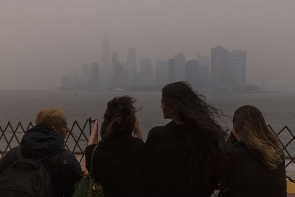 Los incendios forestales de Canadá exponen la "espiral de silencio" del cambio climático