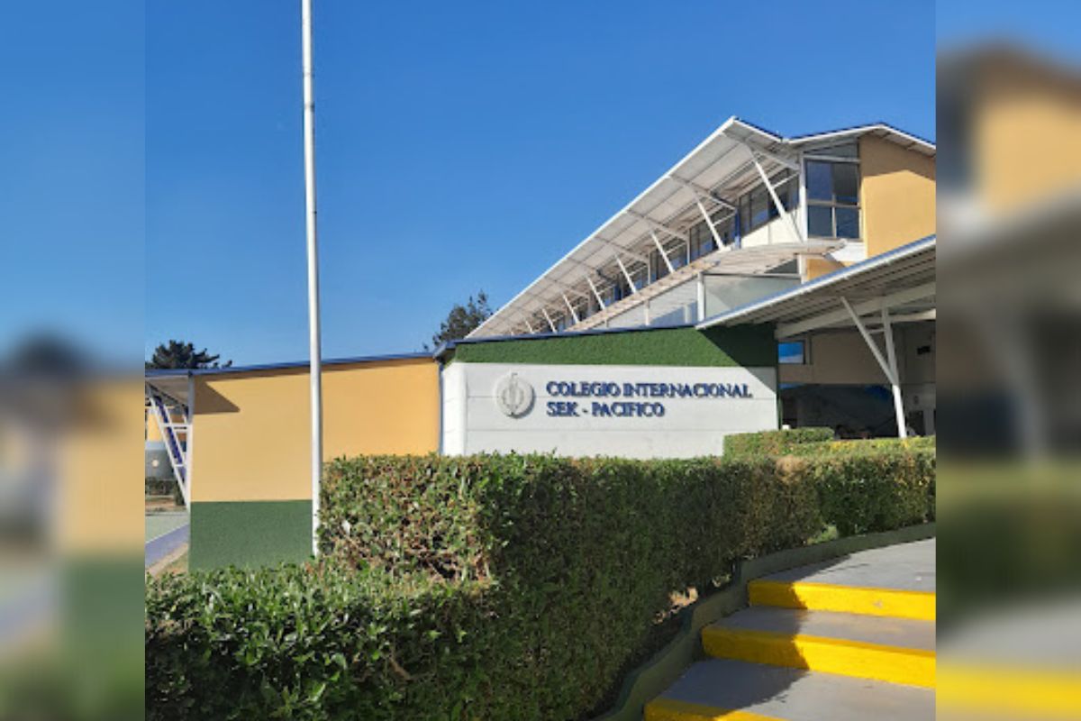 <p>Apoderados del SEK de Concón se organizan para frenar el cierre del establecimiento</p>