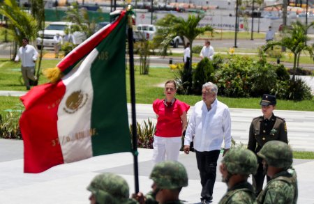 México concluiría a fin de año asignación de 10 parques industriales en sur del país