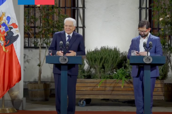 <p>Ahora en DF | Presidente Boric y mandatario italiano firman acuerdos bilaterales de cooperación en desarrollo sostenible y diplomacia</p>