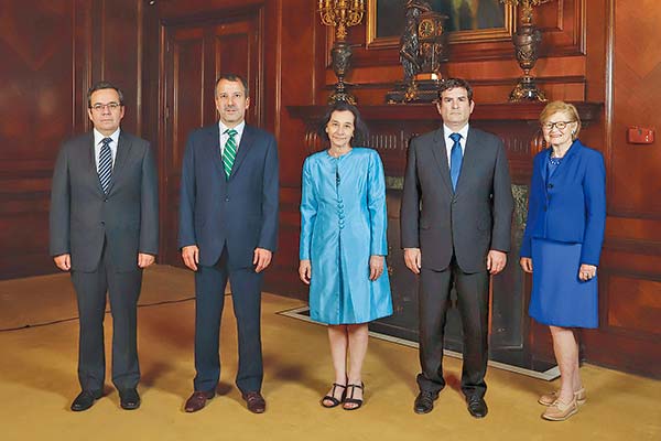 <p>Consejo del Banco Central analizó bajar la tasa entre 25 y 50 puntos en la reunión de junio, marcada por dos votos disidentes</p>