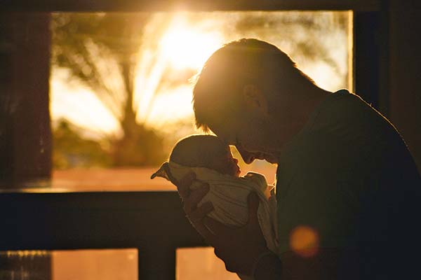 Algo no funciona: apenas 189 hombres usaron el postnatal parental el año pasado