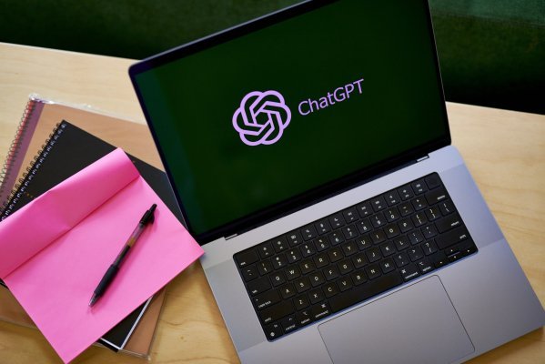 Reguladores estadounidenses investigan al dueño de ChatGPT por riesgos de la Inteligencia Artificial