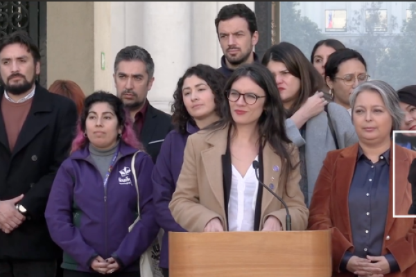 <p>Ahora en DF | Ministras Jara y Vallejo se reúnen con alcaldes para impulsar reforma de pensiones</p>