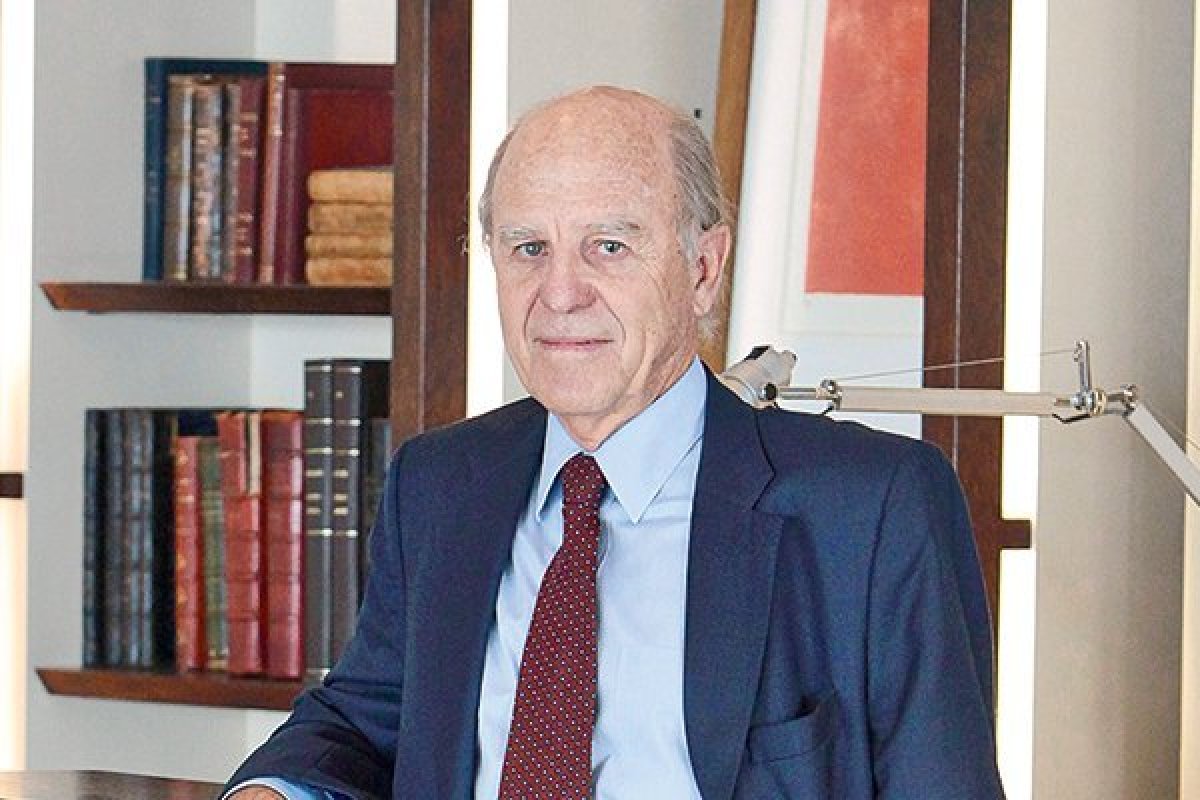 <p>Retiros mensuales programados, distribución de utilidades fija y variable, y no involucrarse en actividades políticas: lo que dice el Pacto de Carey</p>