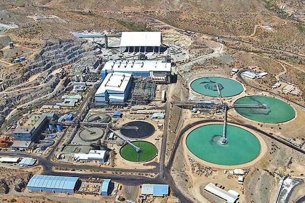 Brazo minero del grupo Luksic ratifica inversión para este año y ya recibió US$ 945 millones de fallido proyecto en Pakistán