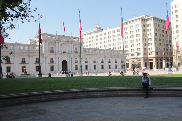 <p>Oficialismo molesto exige a Fundación Democracia Viva que reintegre los dineros al Estado</p>
