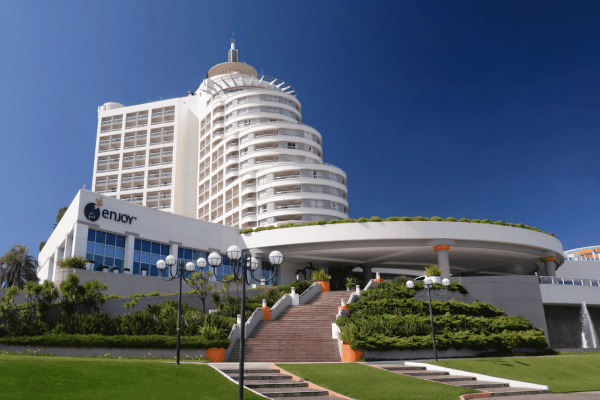 Enjoy pone en venta el casino en Punta del Este