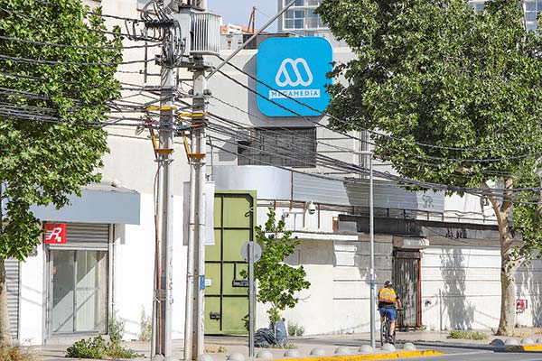 Mega defiende su programación cultural tras cuestionamientos del CNTV