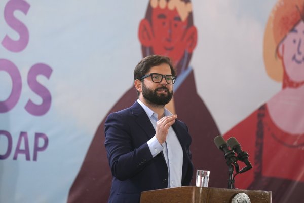 Boric y los resultados de la Casen: “Se demuestra que no es el mercado actuando solo o el chorreo lo que termina con la pobreza”