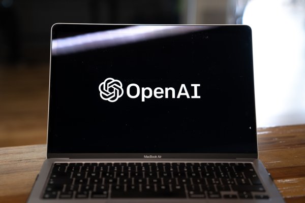 Empresas se lanzan a una carrera por capacitar a sus trabajadores en la revolución de la IA generativa