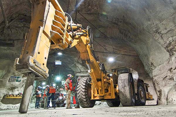 Caída de la actividad económica menor a lo previsto en junio alienta expectativas de un repunte en julio