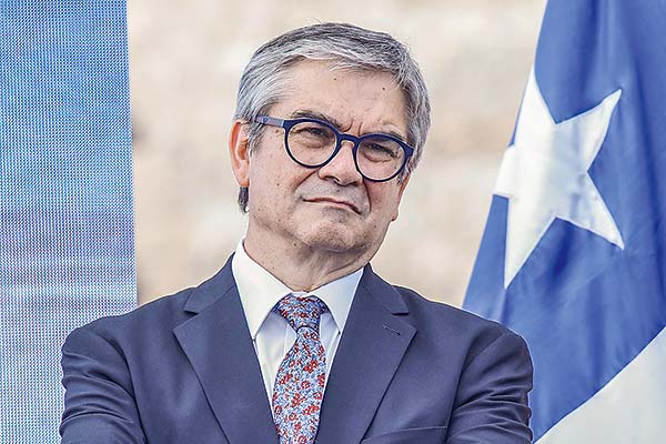 Pacto fiscal: Hacienda convocará a grupo de expertos para calcular aporte del crecimiento a la recaudación y también pedirá asesoría a la OCDE