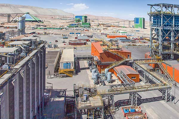 <p>Codelco invertirá US$ 2.500 millones en extender vida útil de Ministro Hales por más de 30 años</p>
