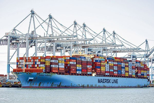 <p>Maersk prevé una contracción prolongada y profunda del comercio mundial</p>